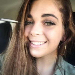 Meet your Posher, Siera